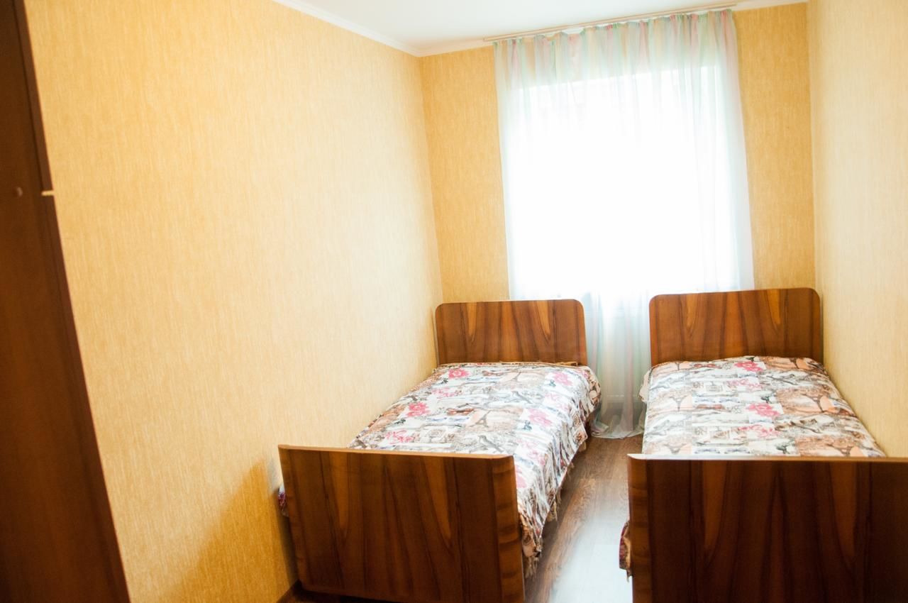 Апартаменты Apartments on Svobody 39 Ужгород-9